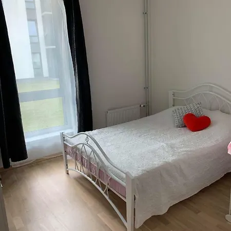 Apartmán Kakumae Vanakuu 5 *